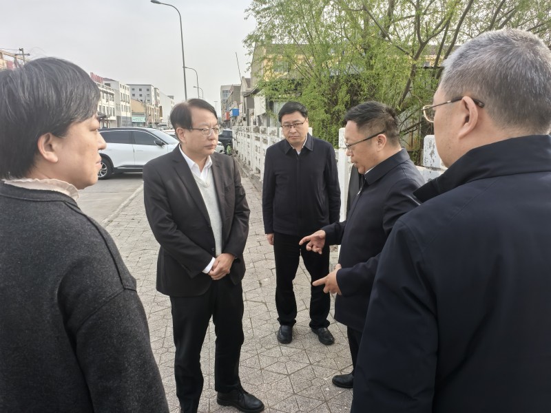 市級河長蔣鵬舉開展澡